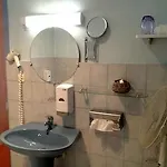 מלון Logis Et Restaurant Du Dauphin Sées