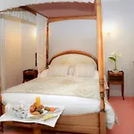 Logis Et Restaurant Du Dauphin 3* Sées