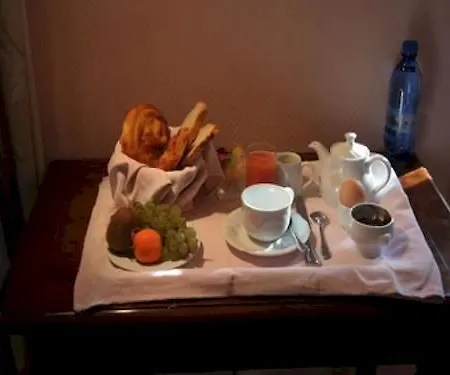 Logis Et Restaurant Du Dauphin 3* Sées