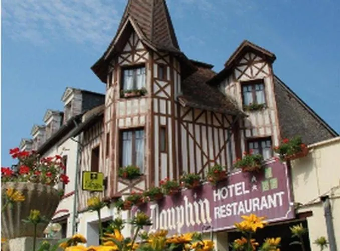 Logis Et Restaurant Du Dauphin Sées