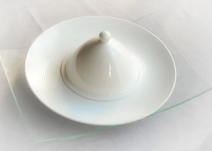 Logis Et Restaurant Du Dauphin 3* Sées